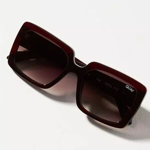 Quay Australia Total Vibe Sunglasses